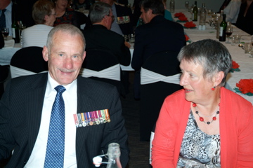 Denis 1Pl and Jeanette King [Binning]