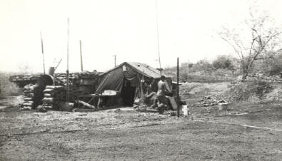 2Pl bunker on Horseshoe - Bill Paki [?] on right