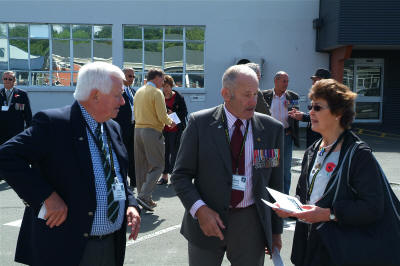 Peter Anderson, Denis King, Linda Anderson [Binning]