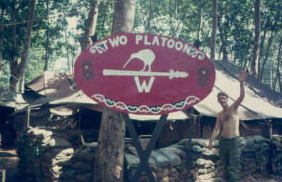 Graham Edwards at 2Pl entrance sign [Rowsell]