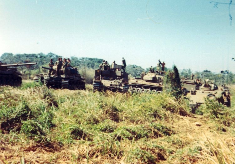 ASqn 1Armd Regt Centurion tanks Op MATILDA Feb70 [Binning]
