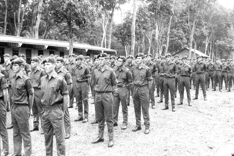 1 Platoon left flank, then 2 & 3 Platoon [NZ Army Museum]