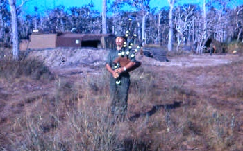Pipe-major 6RAR Christmas morning FSPB Picton [Young]