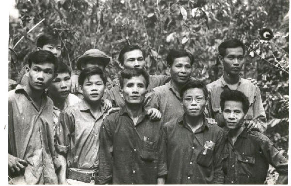 VC D445 [courtesy http://webandofbrothers.tripod.com/vcphotos.htm ]